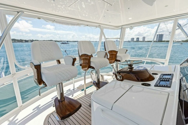 2026 Viking 82