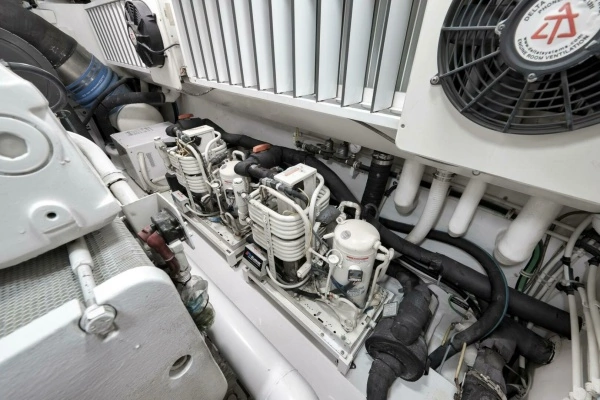 2011 Viking 76
