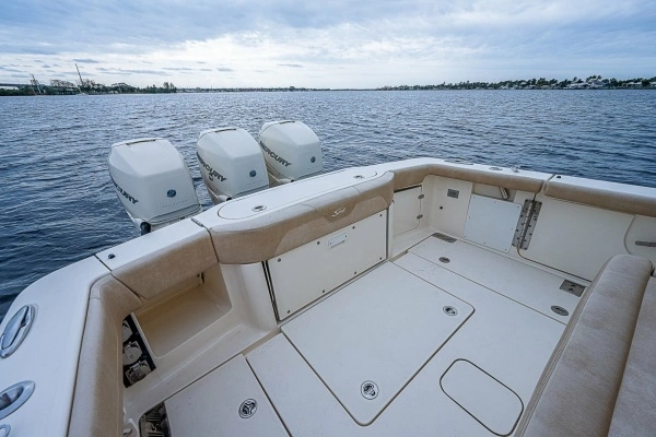 Scout 355 LXF Yacht For Sale