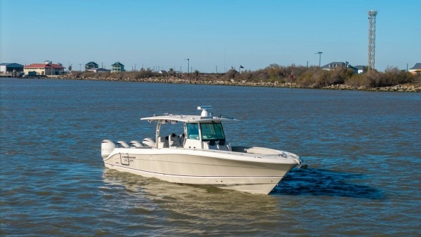 42-ft-HCB-2018-4200 Siesta-Surfside Texas United States yacht for sale