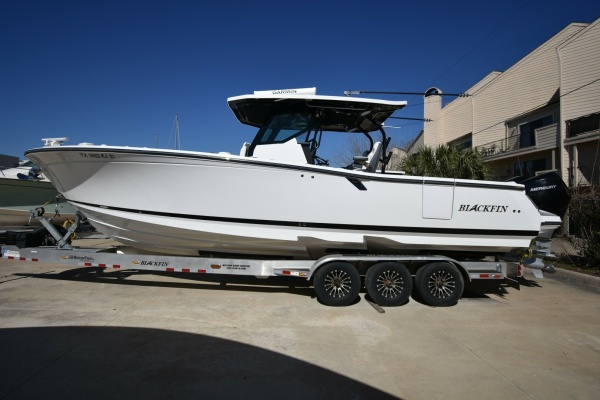 The Fellowship 33ft Blackfin Yacht For Sale