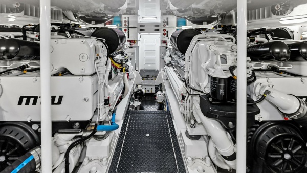 Rollin rsquo  Deep 62ft Viking Yacht For Sale