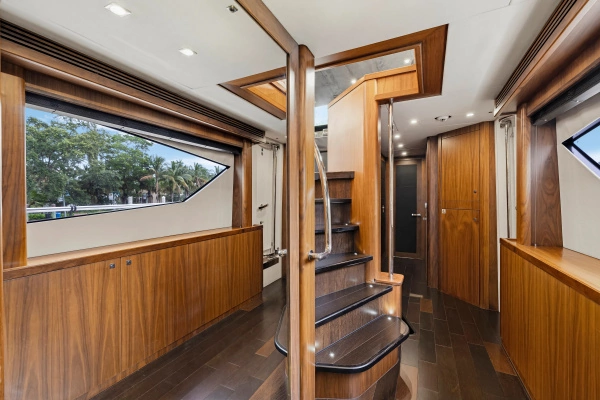 2010 Sunseeker 112