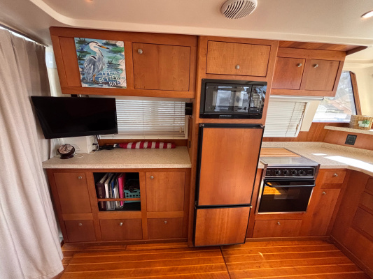 Sweet Karma 39ft Mainship Yacht For Sale