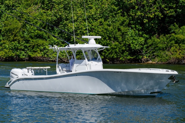 34ft Yellowfin Yacht For Sale
