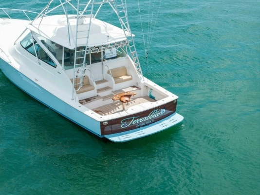 2015 Viking 52