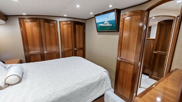Rollin rsquo  Deep 62ft Viking Yacht For Sale