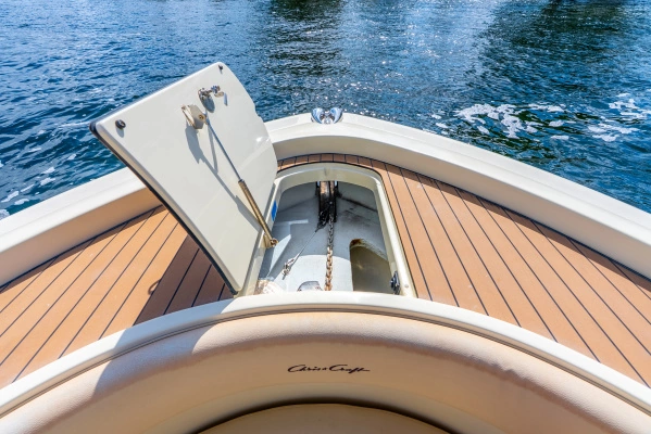 2019 Chris-Craft 30