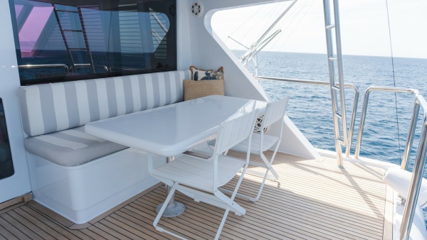 Aussie Rules 87ft Oceanfast Yacht For Sale