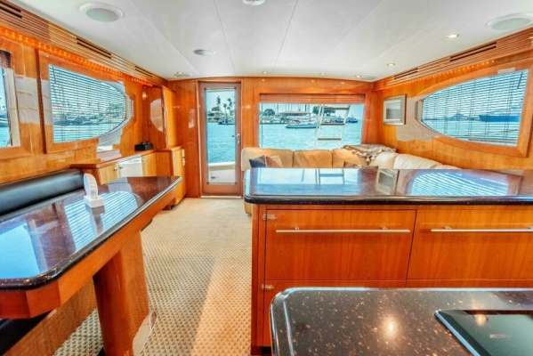 2004 Hatteras 54 Convertible 