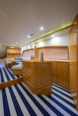 Bertram 700 Yacht For Sale