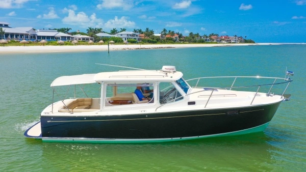 32-ft-MJM-2008-29z-Camelot Marco Island Florida United States  yacht for sale