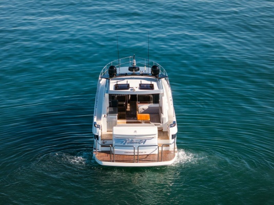 VENTURES64 48ft Riviera Yacht For Sale