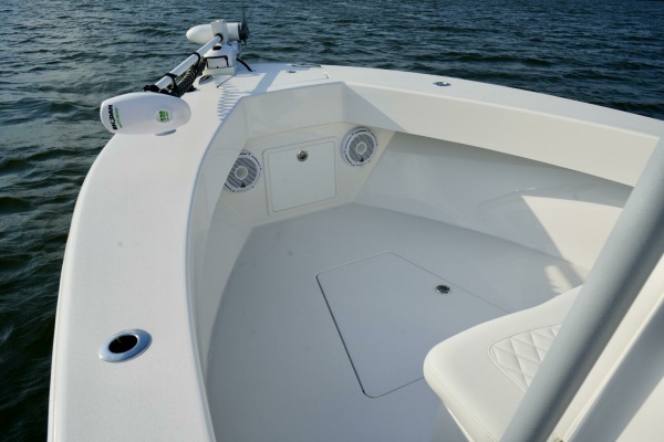 23ft Reef Runner Yacht For Sale