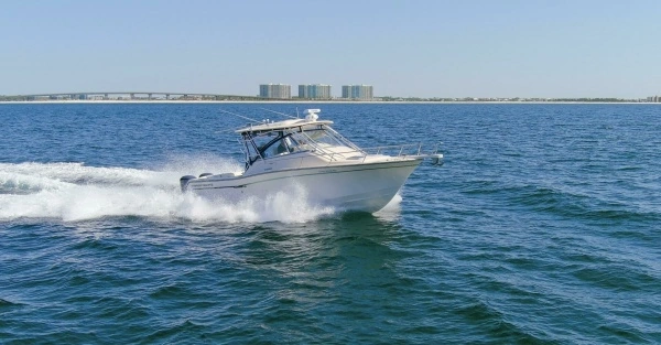 2009 Grady-White 33