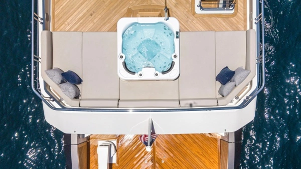 Ocean Alexander 28E Yacht For Sale