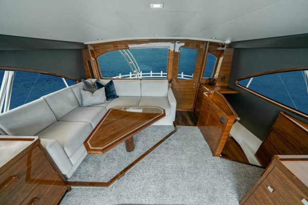 Viking 82 sKybridge - Salon