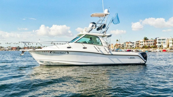 HAMMERHEAD II 34ft Boston Whaler Yacht For Sale