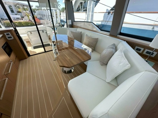 2025 Tiara Yachts 60