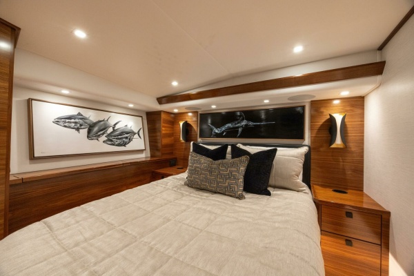 Boujie 82ft Viking Yacht For Sale