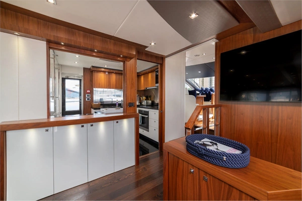 Sunseeker 28 Metre Yacht Yacht For Sale