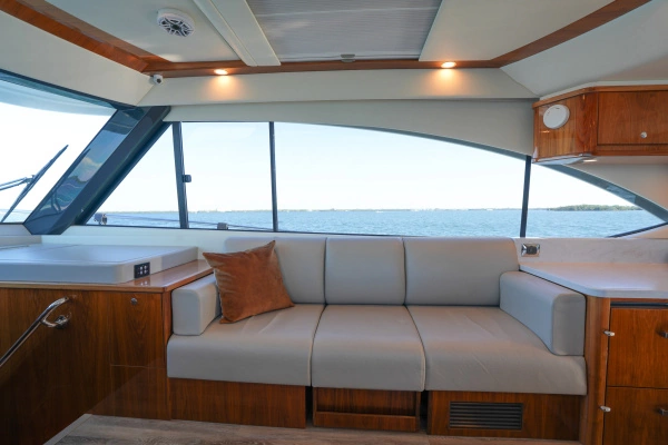 2020 Riviera 54