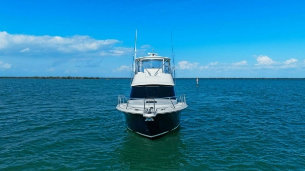 2013 Tiara Yachts 39