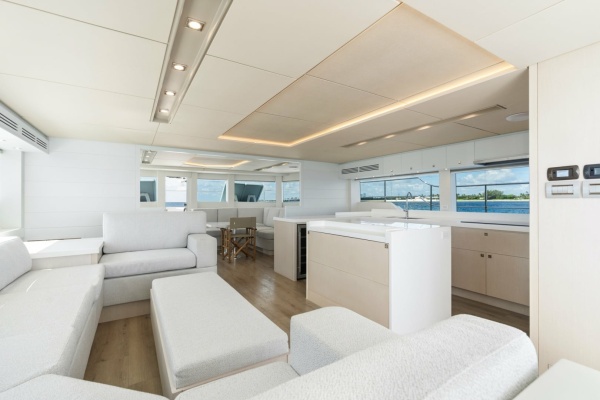 Two Oceans 555 010 55ft Two Oceans Yacht For Sale