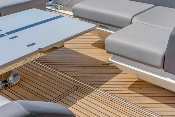 2024 Sunseeker 55