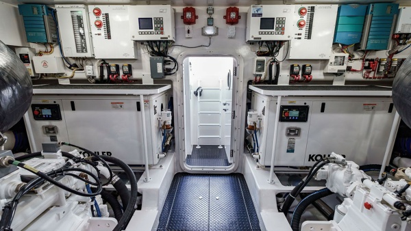 PARTY OF FIVE 80ft Viking Yacht For Sale