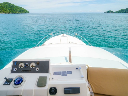YOLO 50ft Fairline Yacht For Sale