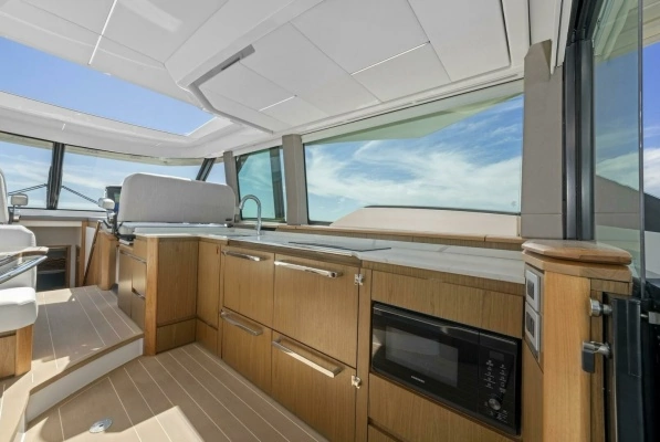 2023 Tiara Yachts 60