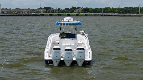 2005 Triton 34