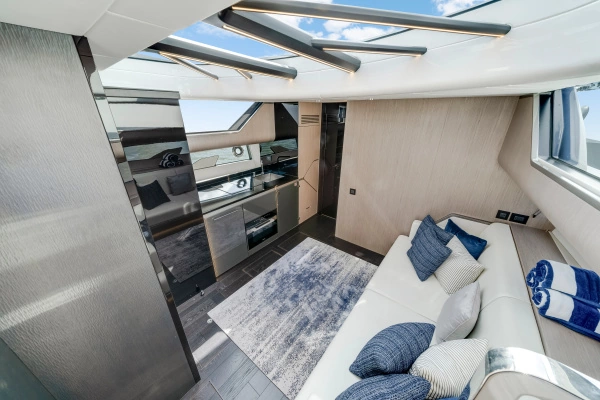 2023 Sunseeker 55