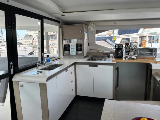 Fountaine Pajot Isla 40 Yacht For Sale