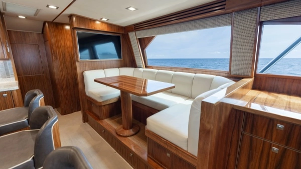 2018 Viking 72