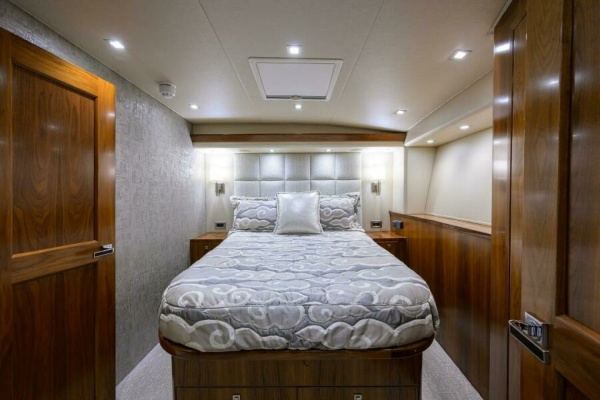 LAMPLIGHTER 80ft Viking Yacht For Sale