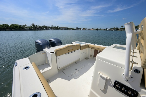 28ft NauticStar Yacht For Sale