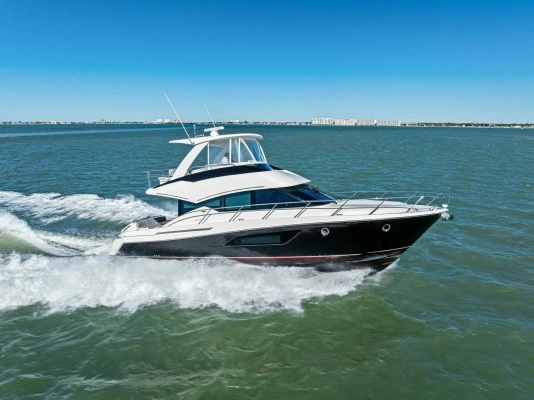 2016 Tiara Yachts 50