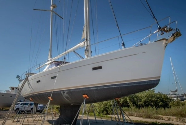 Amel 55 Yacht For Sale