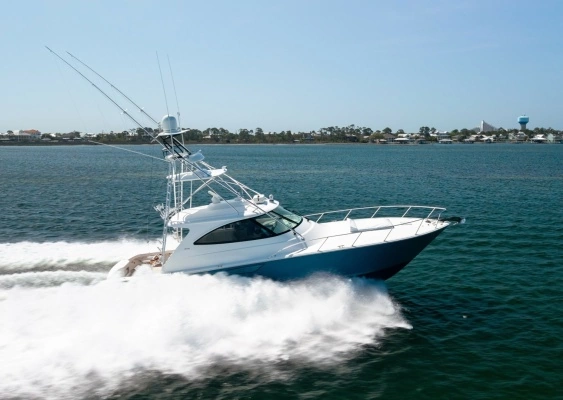 2018 Viking 52