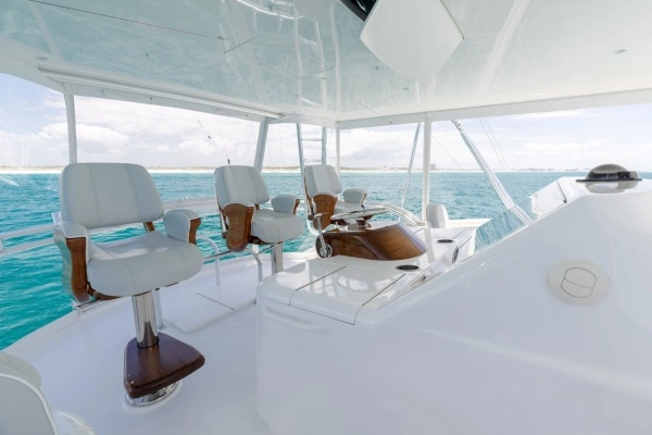 2023 Viking 72