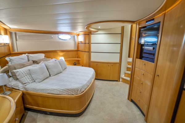 Denise 76ft Pershing Yacht For Sale