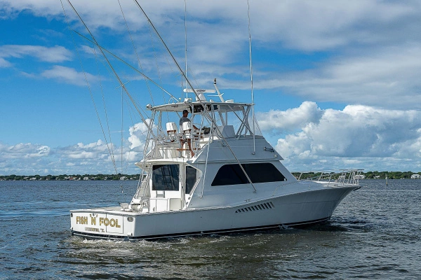 1998 Viking 47