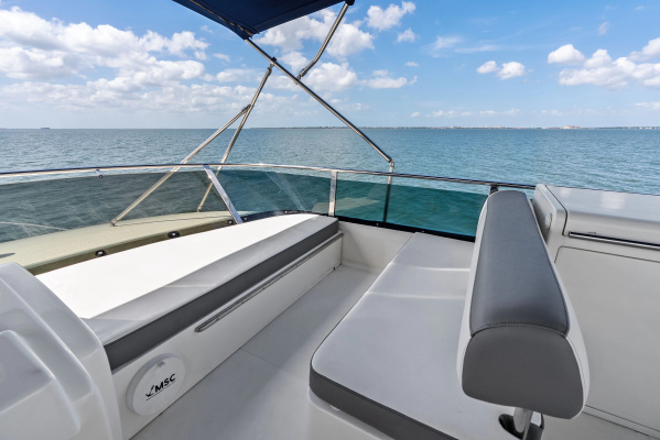 SOLARIS 65ft Uniesse Yacht For Sale