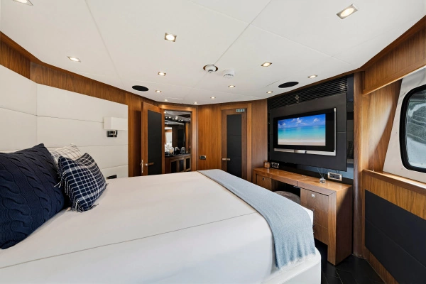 2010 Sunseeker 112