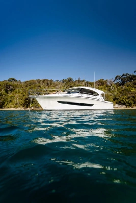 40-ft-Riviera-2027-395 SUV-395 SUV Fort Lauderdale Florida United States  yacht for sale