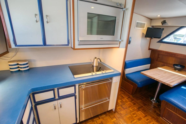 Hatteras 56 Motor Yacht Yacht For Sale