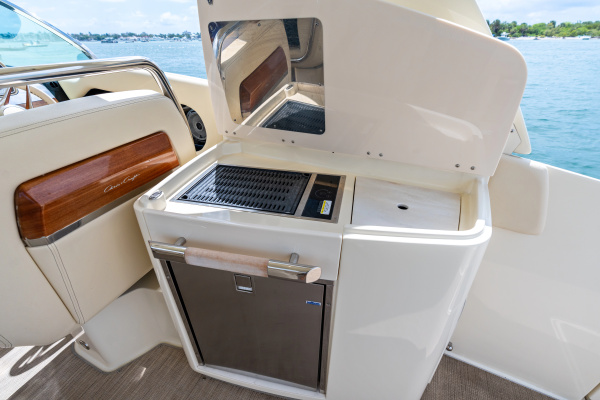 35ft Chris Craft Yacht For Sale
