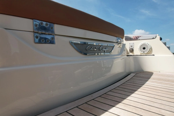 2022 Chris-Craft 35